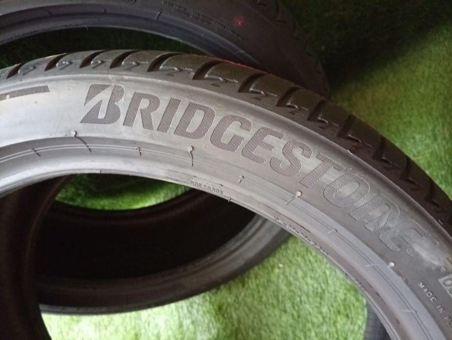 245 40 19 Bridgestone