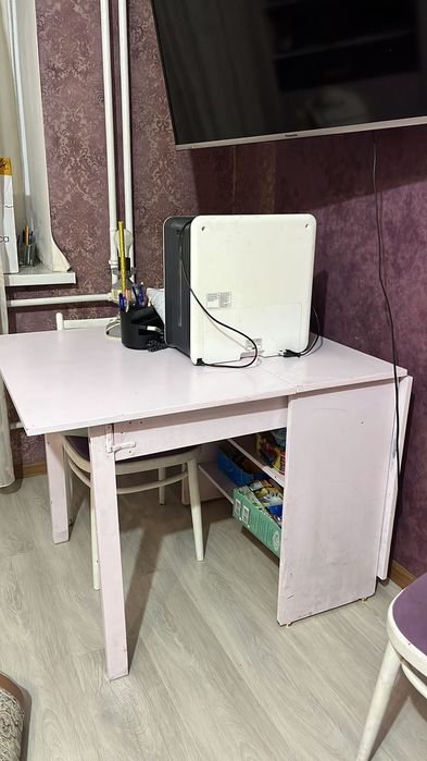 Продам два стола