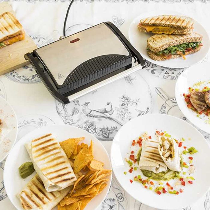 Електрическа скара Cecotec 03022