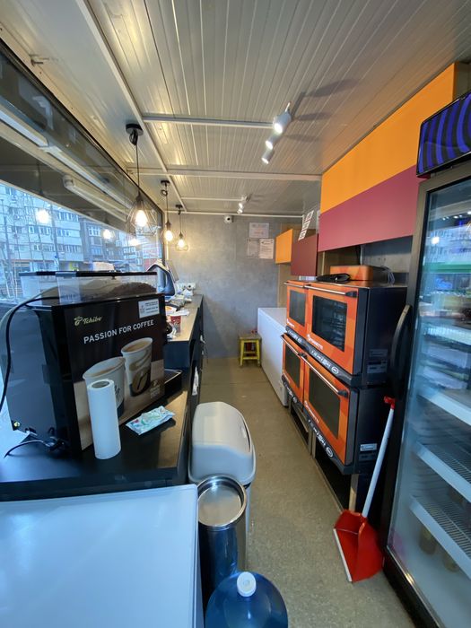 De vânzare – 2 platforme comerciale tip rulotă Fornetti - preluare afacere