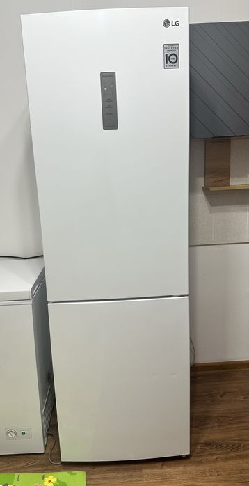 Холодильник lg.