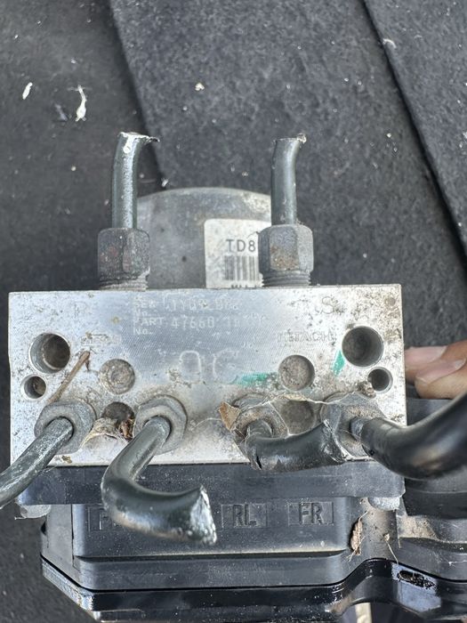 Abs спирачен модул за Nissan Juke 1.5dci td8405