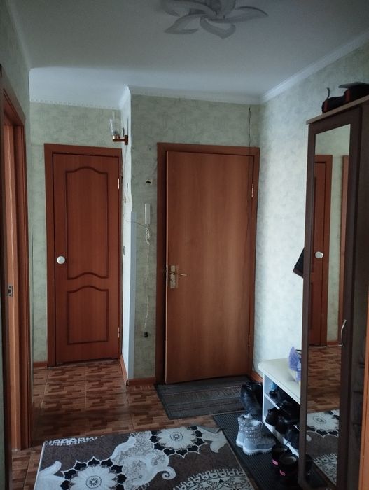 Продам прихожую за 24000