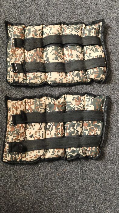 Утяжелители для ног,скакалка,эспандеры