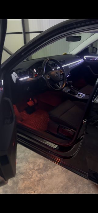 Lumini ambientale auto stelute plafon