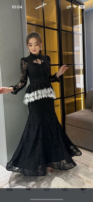 Шикарное платье на вечер.