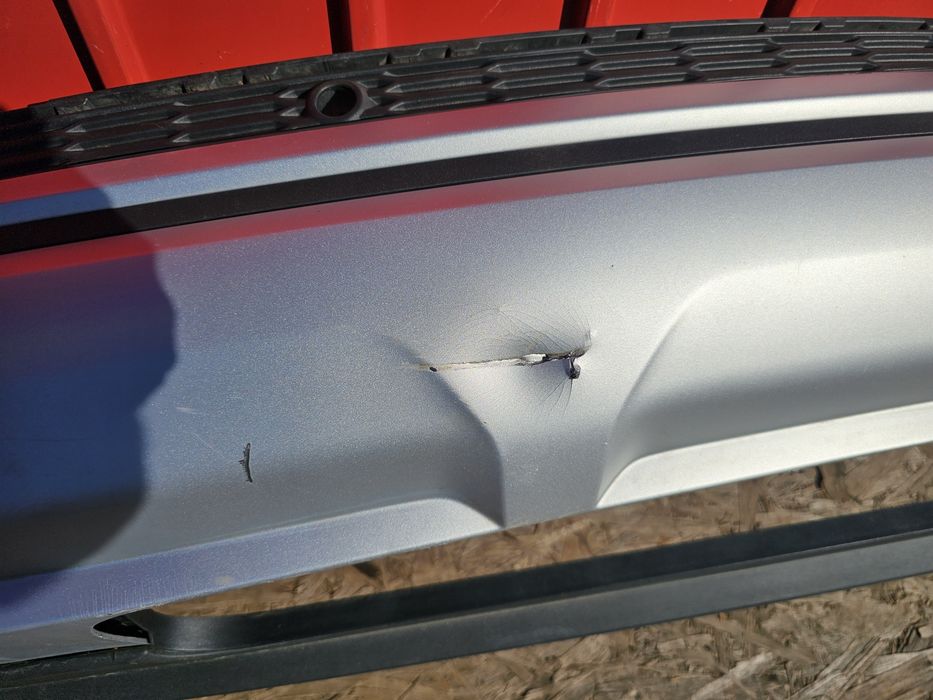 Spoiler difuzor bara spate Audi Q7 4M Facelift S-Line 2020> 4M0807568E