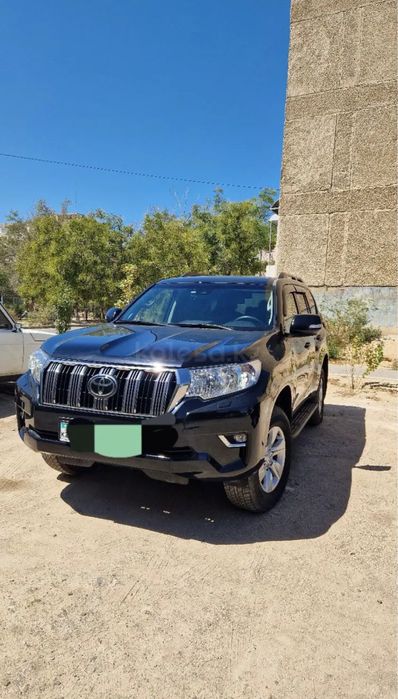 Продам комплект фар от Тойота Прадо 150