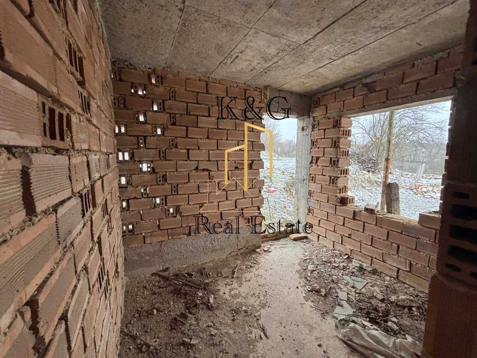 Продава се Къща в с. Благоево, Област Разград - 102 кв.м за 125 €/кв.м - Снимка #1