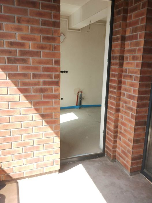 PF.Vand apartament Str Tineretului + Bonus materiale de 1500 de euro pt finisat — fotografia 2