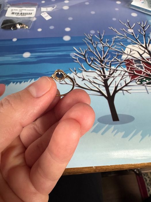 Inel aur cu diamant si safir