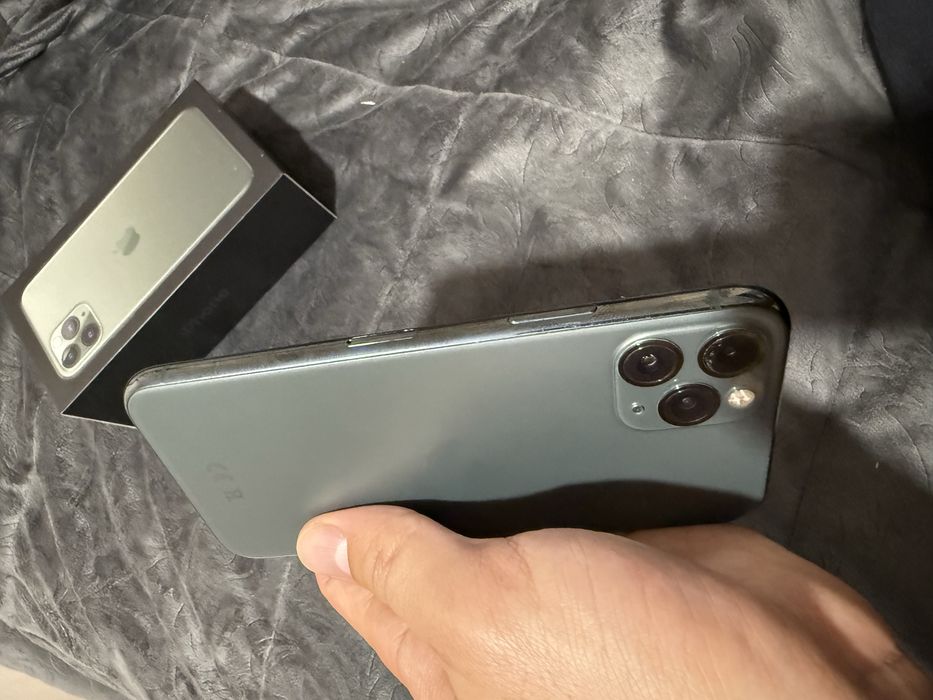 Продам iPhone про 256 gb