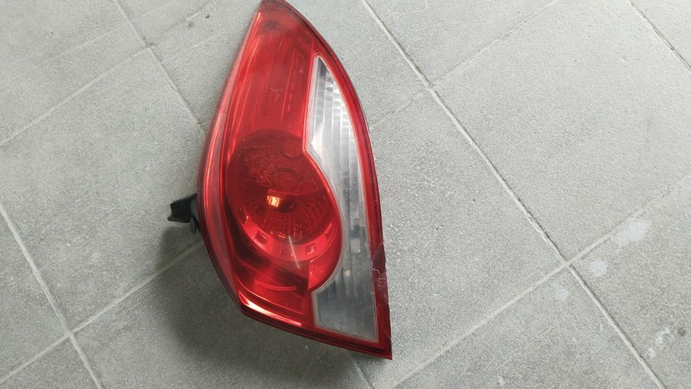 Задний фонарь Шевроле Круз