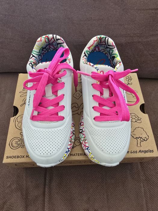 Оригинални Skechers x JGoldcrown: Uno Lite – Светещи цветове и сърца, №32