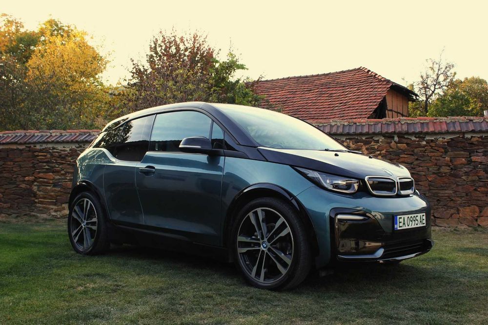 BMW i3S WBY8P610807L37568