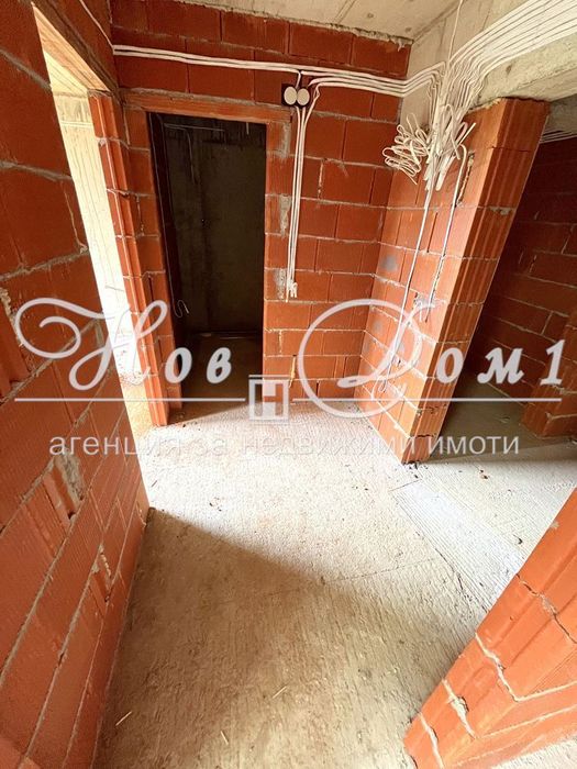 Продава се Двустаен апартамент в София, Надежда 4 - 56 кв.м за 1658 €/кв.м - Снимка #4