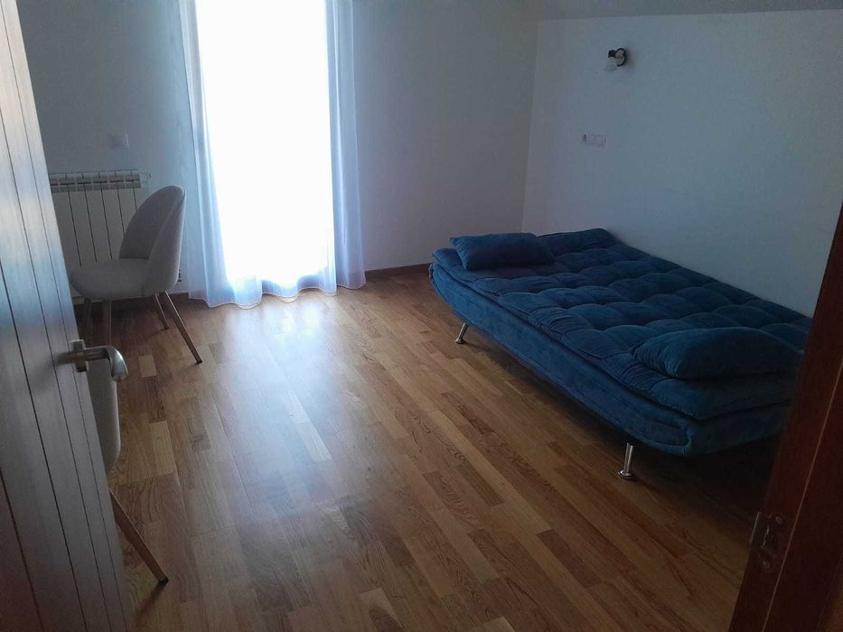 Dau in chirie apartament la casa in Nasaud