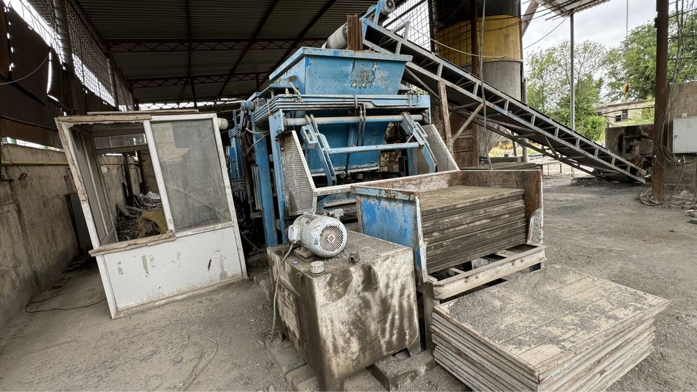 Станок для бардюра и поребриков