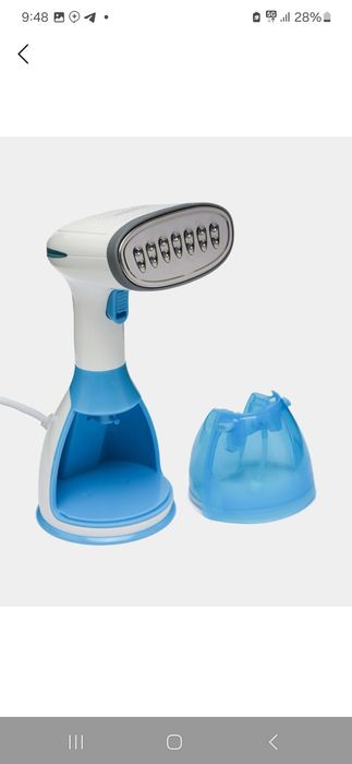 Kiyimlarni par bilan qiladigan dazmol