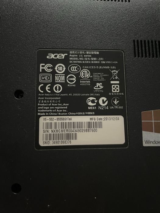 Ноутбук Acer v5.