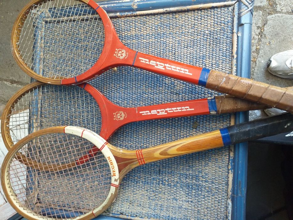 Racheta tenis de Reghin