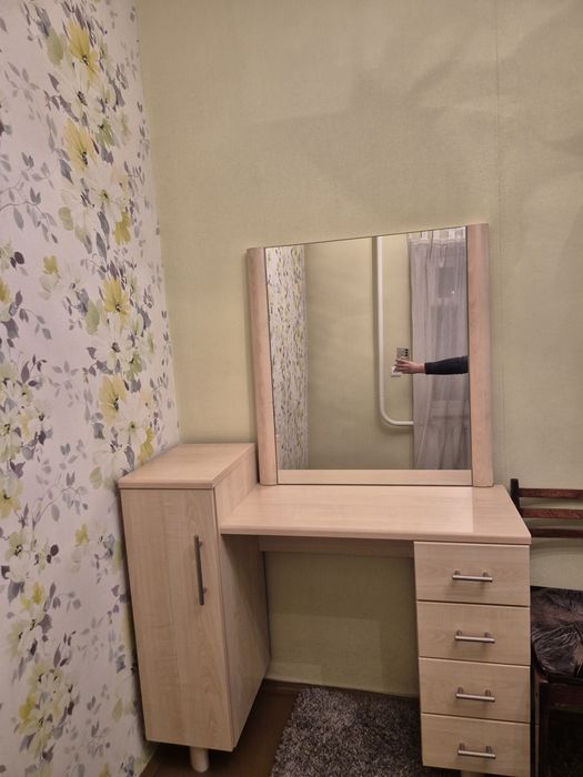 Туалетный столик