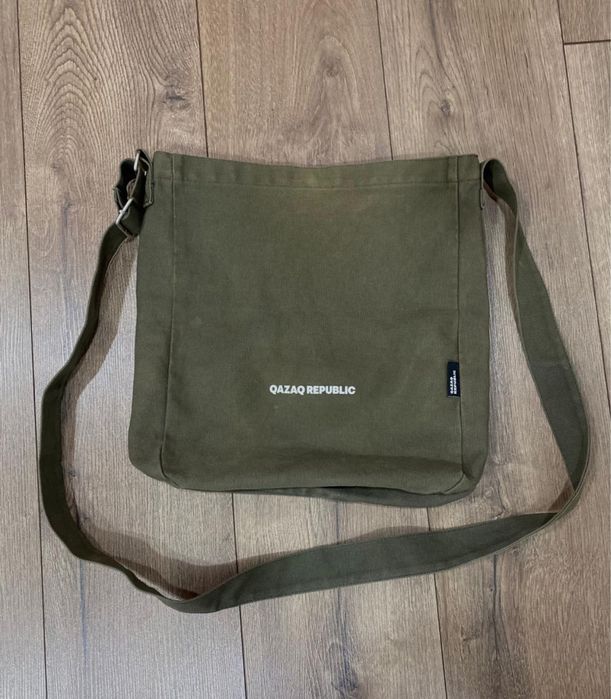 репаблик сөмке qr