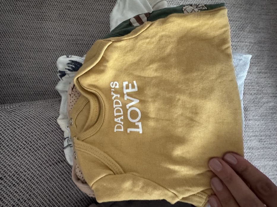Lot haine unisex 35 bucati