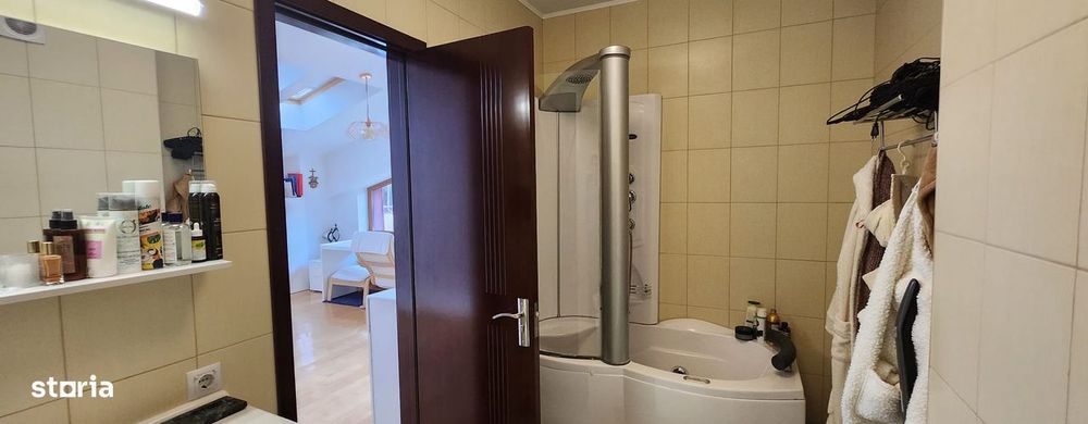 Apartament 3 camere 118 mp, central, 2 bai, terasa+balcon,mobilat lux!