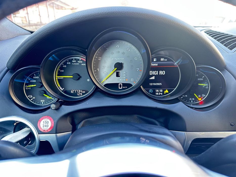 Porsche Cayenne  S Hybrid Plug In