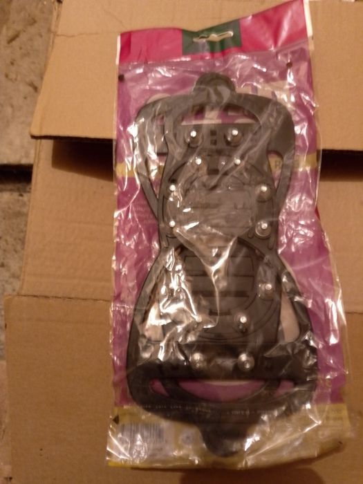 Продаются новые шипы