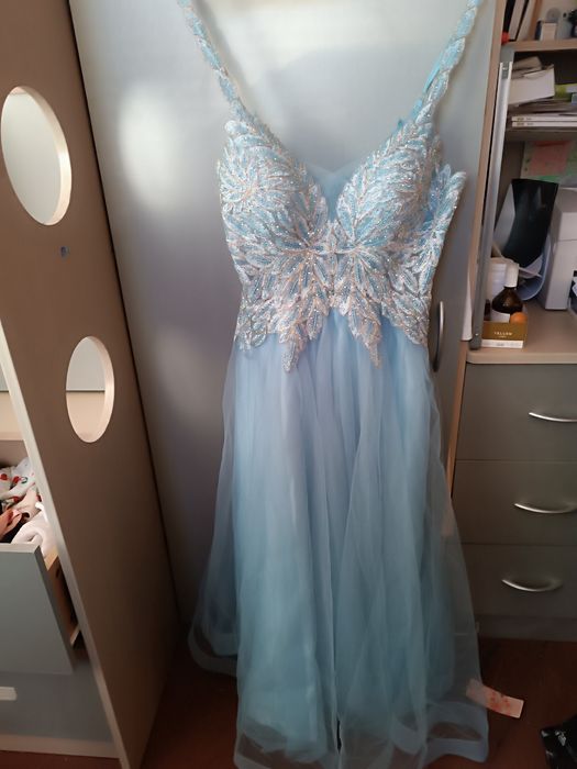 Бална рокля синя