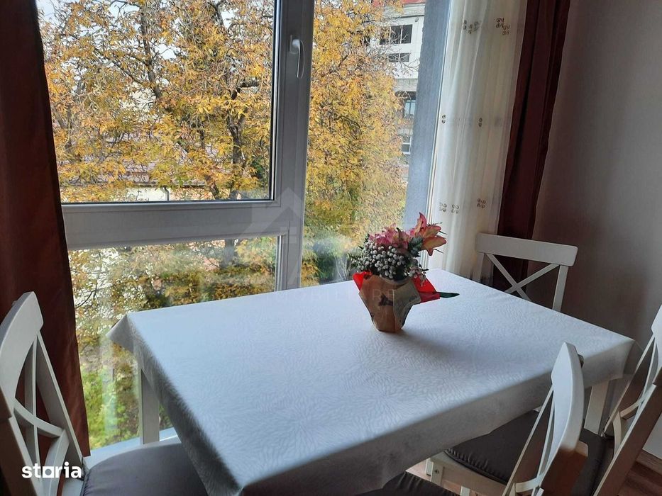 APARTAMENT DE LUX cu 2 camere, GARAJ subteran – ULTRA CENTRAL, bloc no