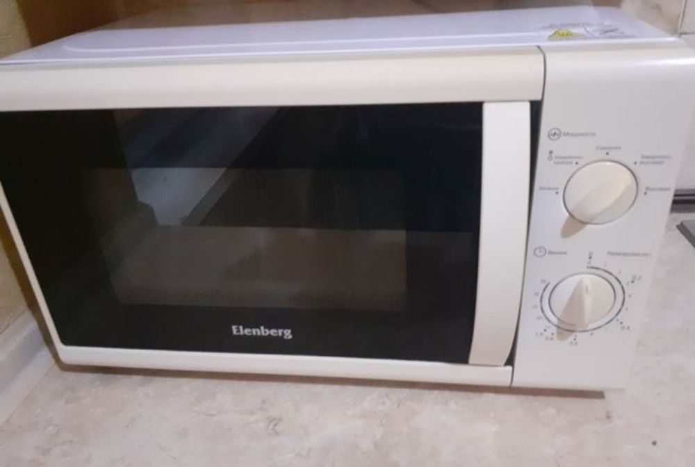Продам микроволновую печь