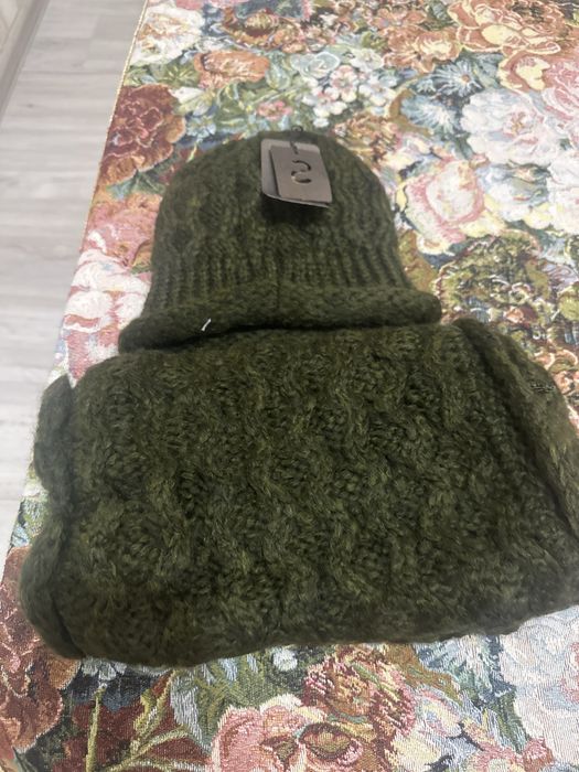 Шапка и шарф женские