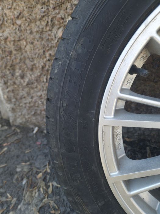 Продам диски с резиной в комплекте