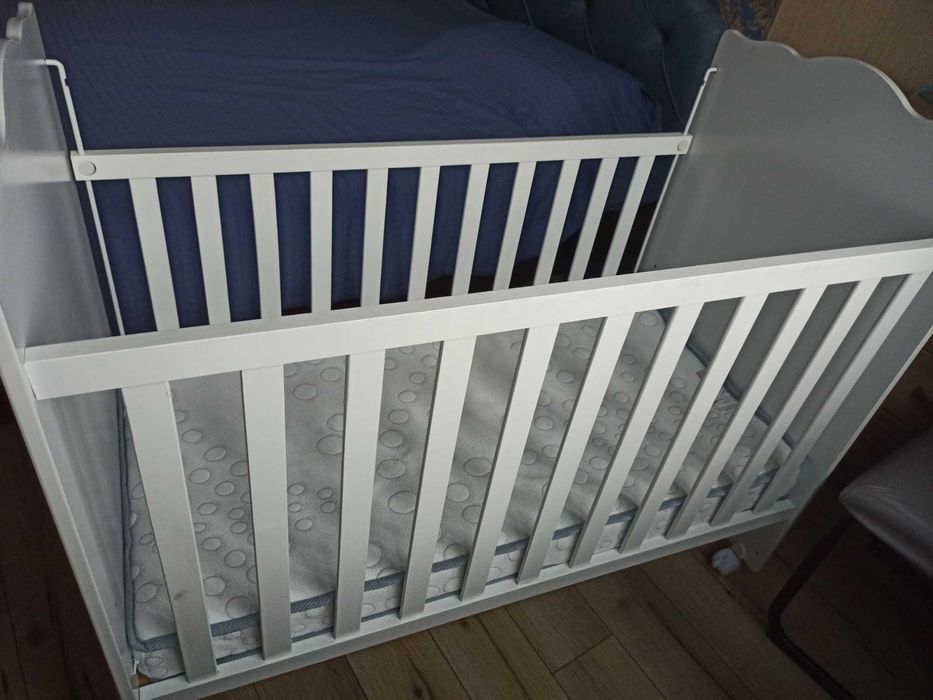 Бебешко легло/кошара Minnie Mouse за матрак