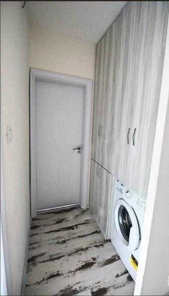 Дава се под наем Тристаен апартамент в Бургас, Славейков - 70 кв.м за 459 € - Снимка #5