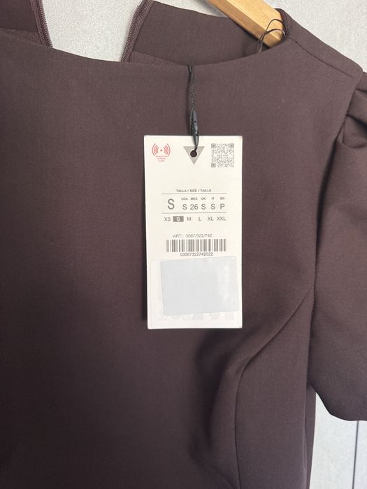 Кафява рокля на Zara