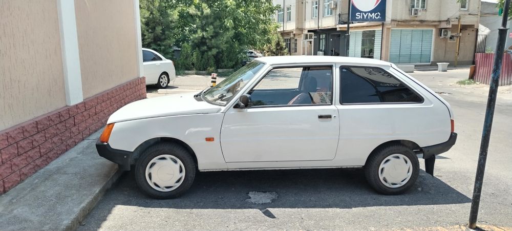 Таврия Заз 1102 Сотилади