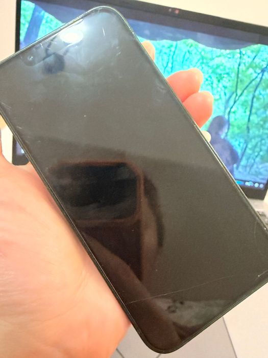 Продам айфон 13 мини зеленый