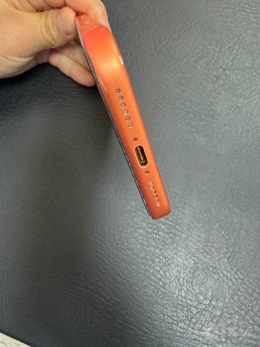 Продаётся iPhone 17 Pro max
