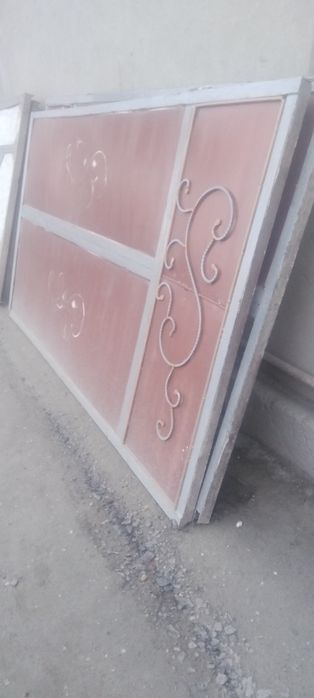 Darvoza sotiladi 3 - 280 ugulniklari qalin holati yaxshi kelishtirib b
