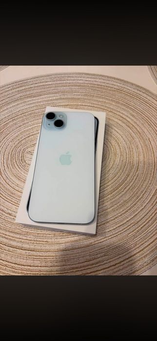 iPhone 15 plus albastru