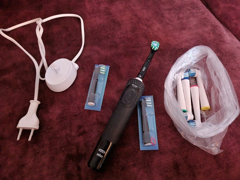 Periuta de dinti electrica Oral-B Vitality Pro