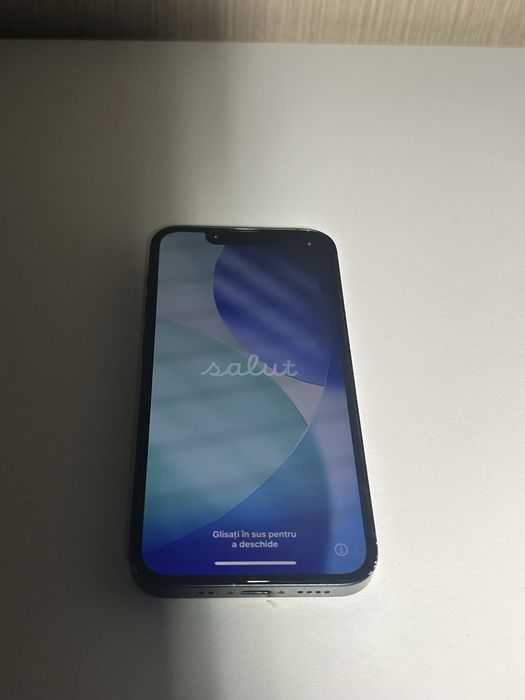 iPhone 13 mini accept si schimburi