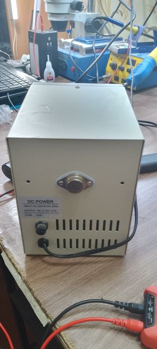 Лабораторный блок питания 0–15В 2А (трансформаторный)