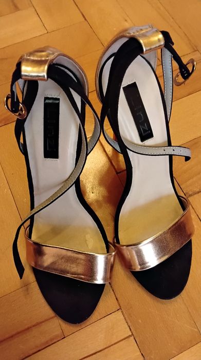 2 perechi sandale elegate