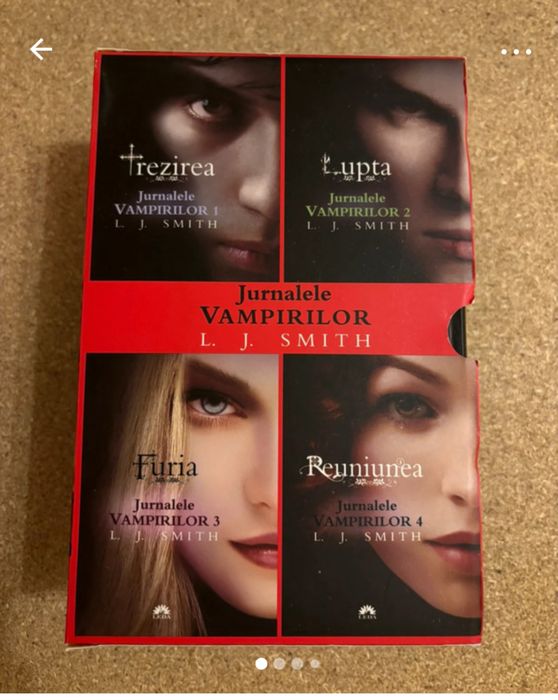 Carti , colectie Jurnalele vampirilor