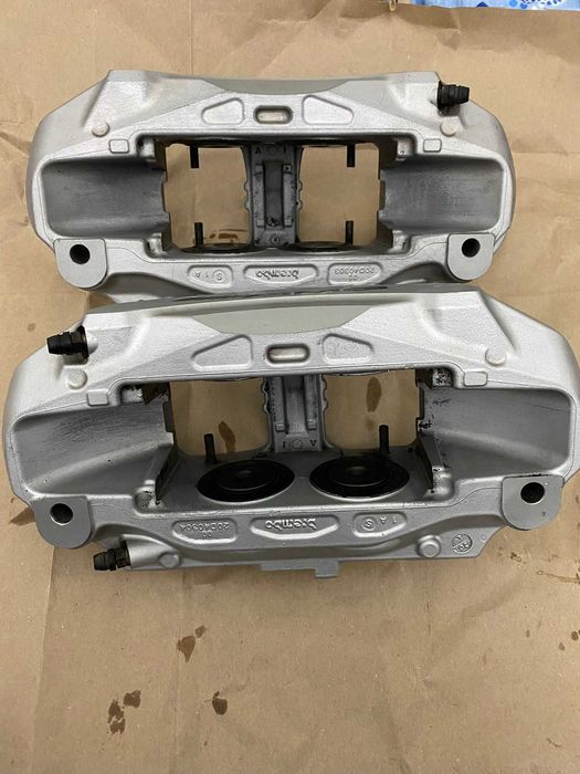 Etrieri AMG Brembo față